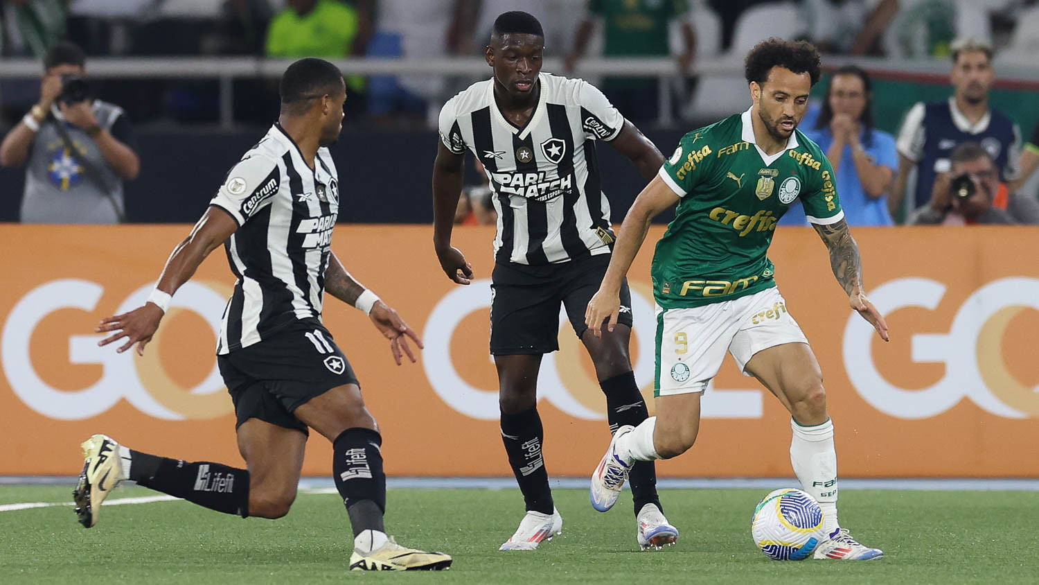 Palmeiras e Botafogo são alguns do brasileiros entre os 100 melhores times do mundo — Foto: Cesar Greco