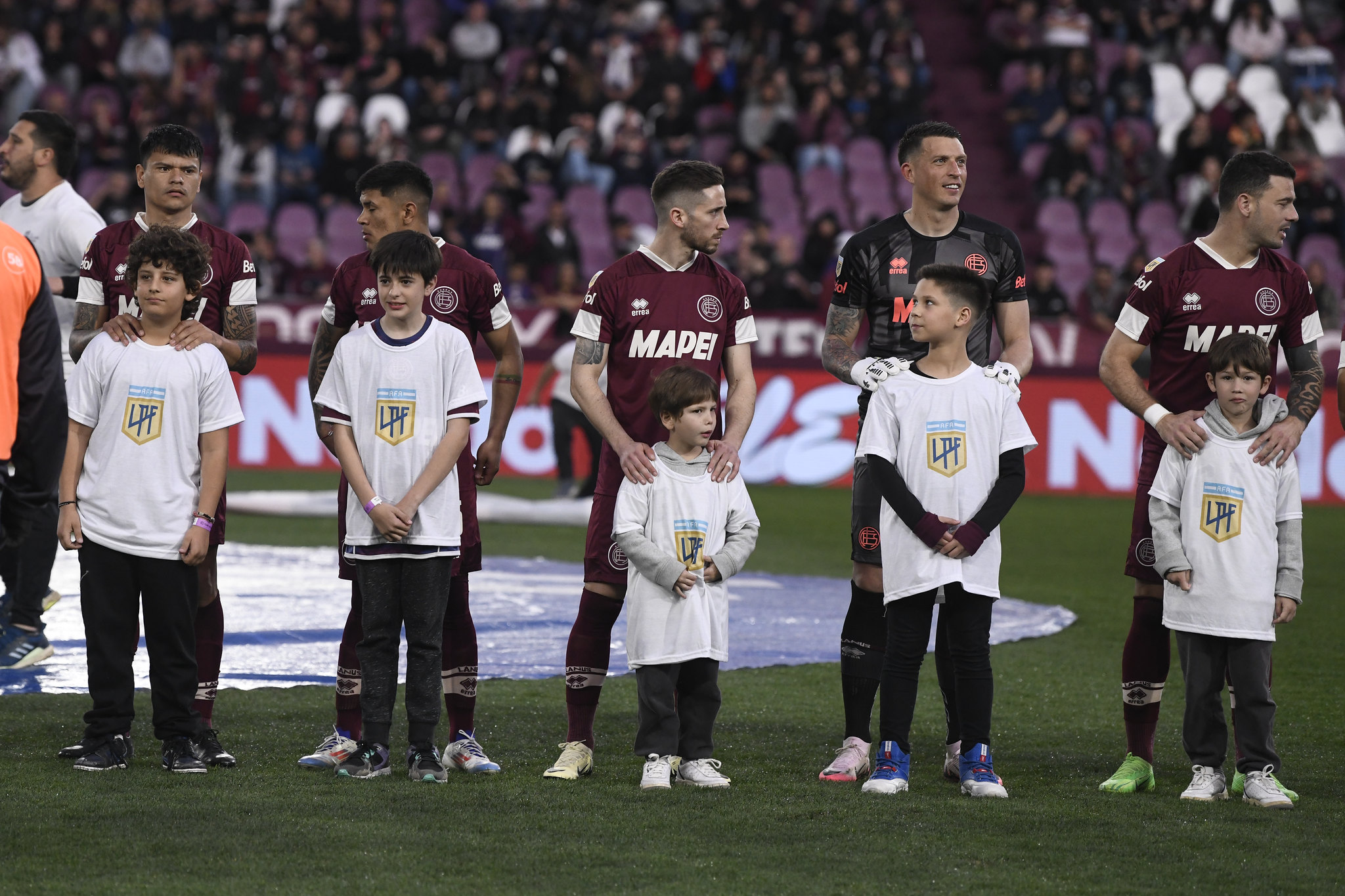 Goleiro do Lanús afirma favoritismo do clube argentino contra o Cruzeiro na Sul-Americana — Foto: Divulgação/Lanús