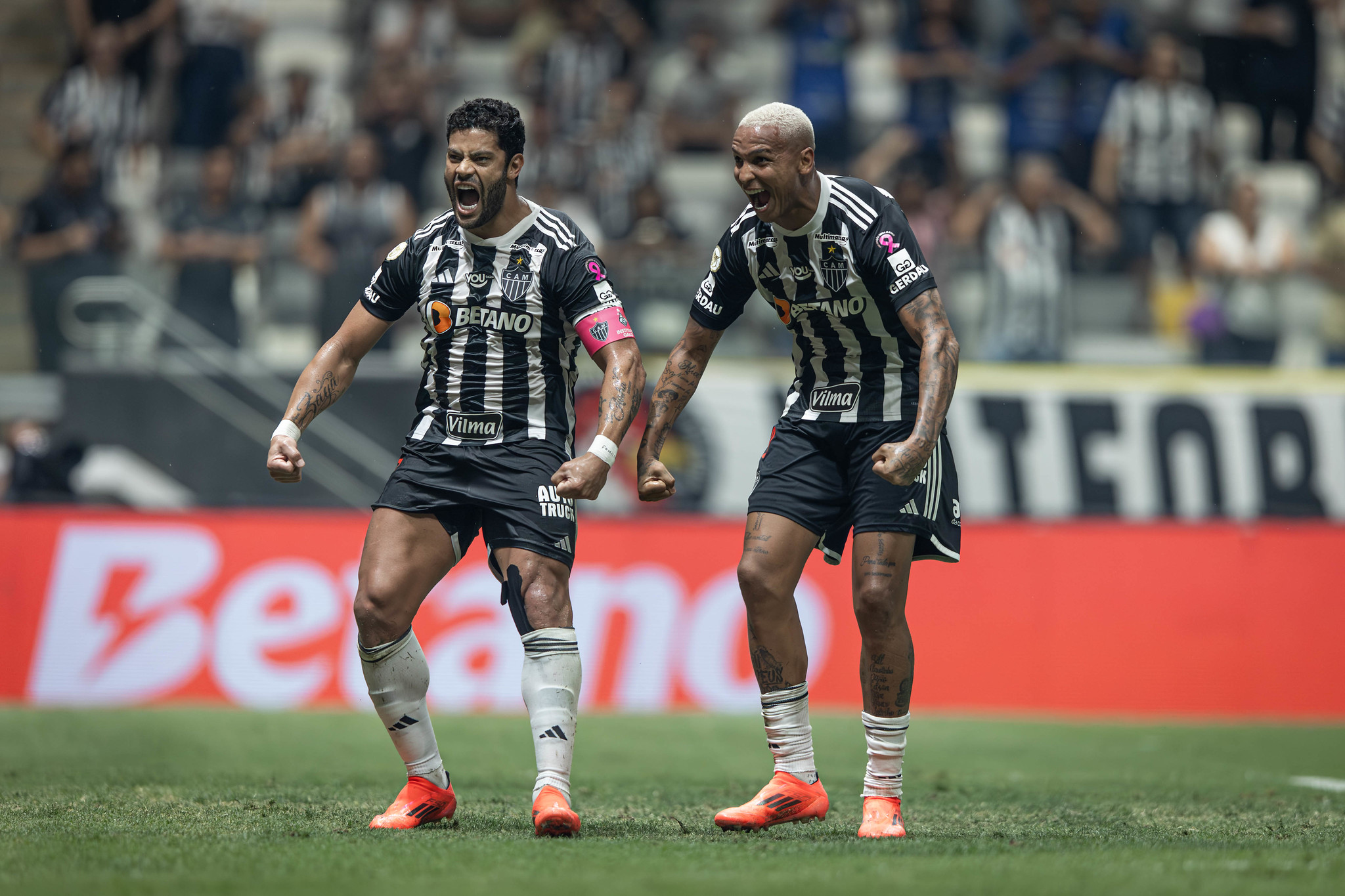 Atlético bate o Grêmio e volta a vencer no Brasileirão — Foto: Pedro Souza/Atlético