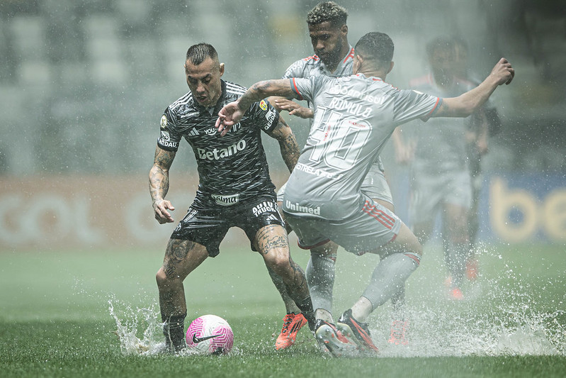 Drenagem da Arena MRV foi alvo de críticas após derrota do Atlético para o Inter