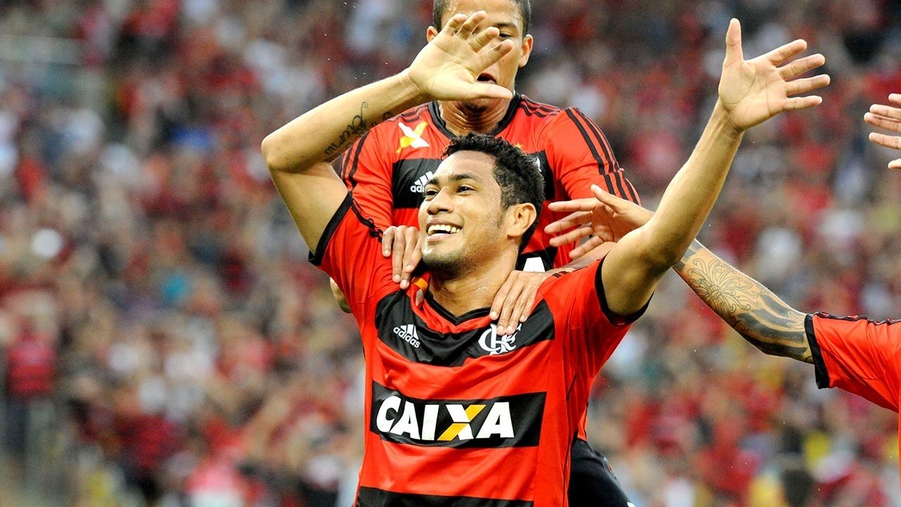 Hernane Brocador, artilheiro do Flamengo em 2013, vai jogar na segunda divisão do Pará — Foto: Alexandre Vidal/Flamengo