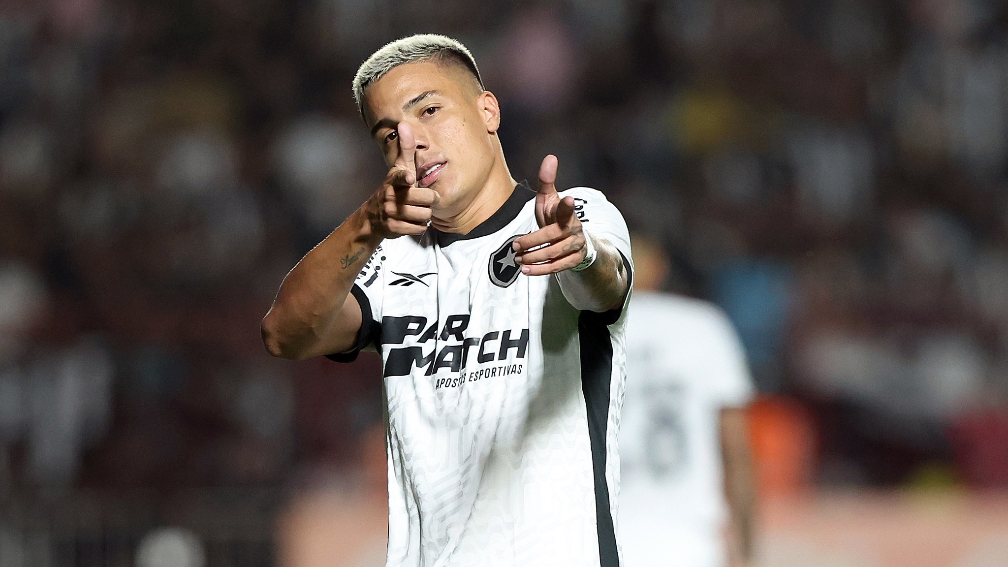 Carlos Alberto trocou o América pelo Botafogo em 2023
