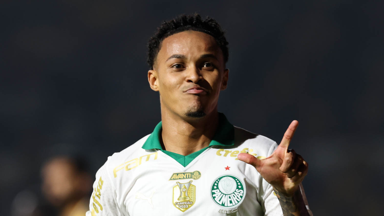 Emprestado pelo Almería, Lázaro tem seu futuro definido no Palmeiras