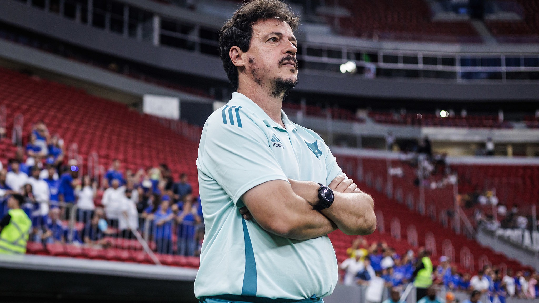 Alvo do Vasco, Diniz está livre no mercado desde que deixou o Cruzeiro