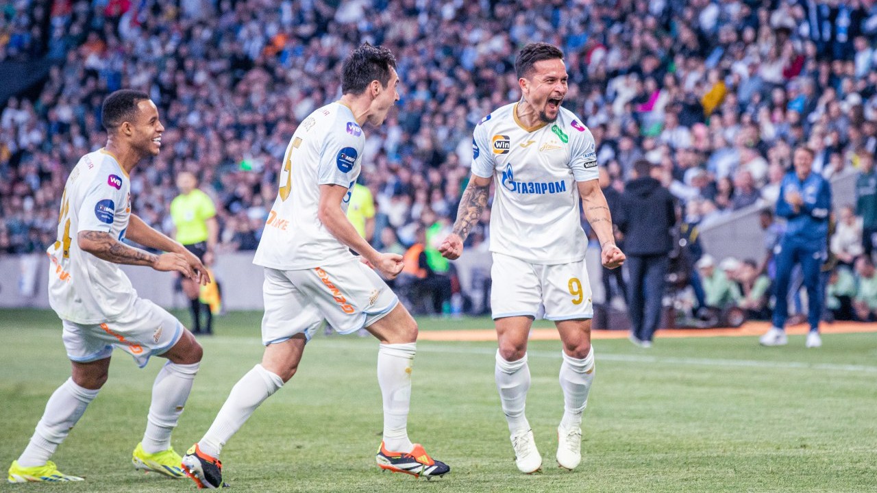 De volta ao futebol brasileiro, Artur anotou 7 gols em um ano atuando pelo Zenit