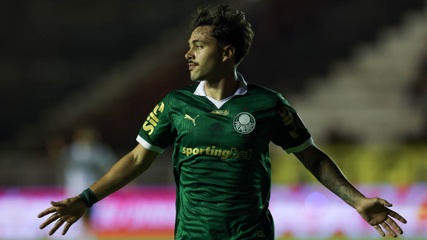 Maurício chega ao quinto gol pelo Palmeiras no ano