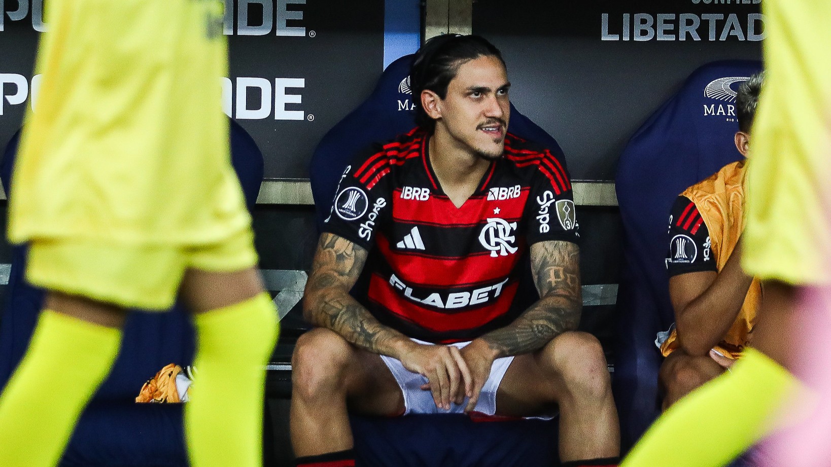 Diretoria do Flamengo toma decisão e pode negociar Pedro no meio do ano