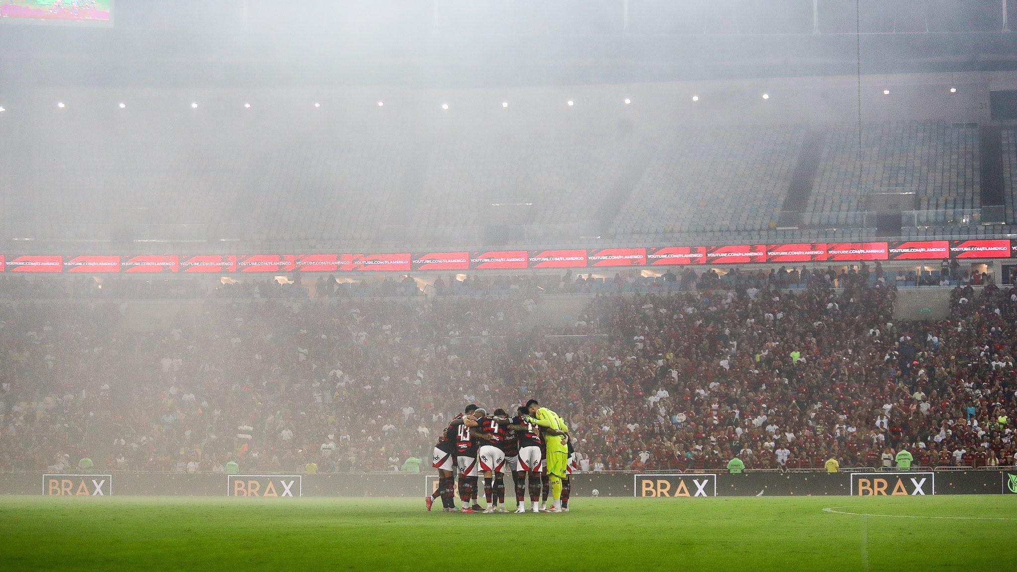 Maracanã teve setores fechados no duelo entre Flamengo e Juventude
