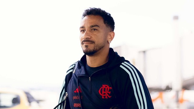 Danilo valorizou recentes partidas de companheiros.